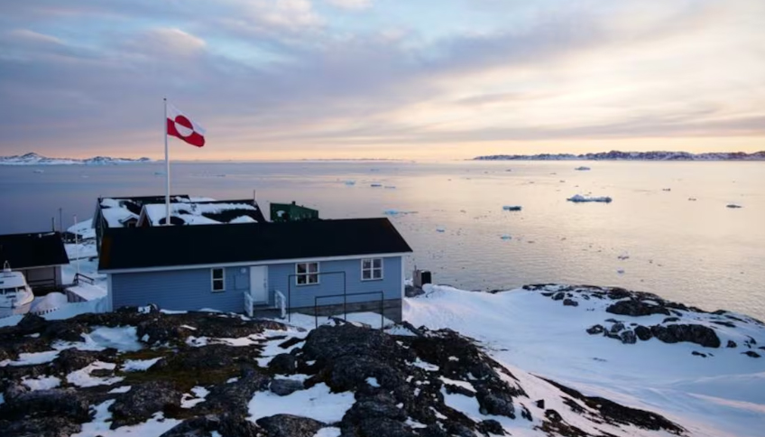 One dead after plane from Canada crashes in Greenland