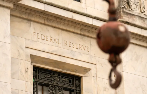 US central bank cuts interest rates by 25 basis point