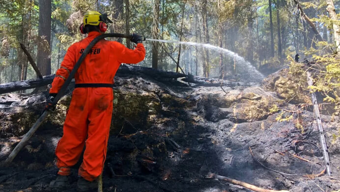 ‘Extreme’ levels of fire danger present in some regions of Quebec